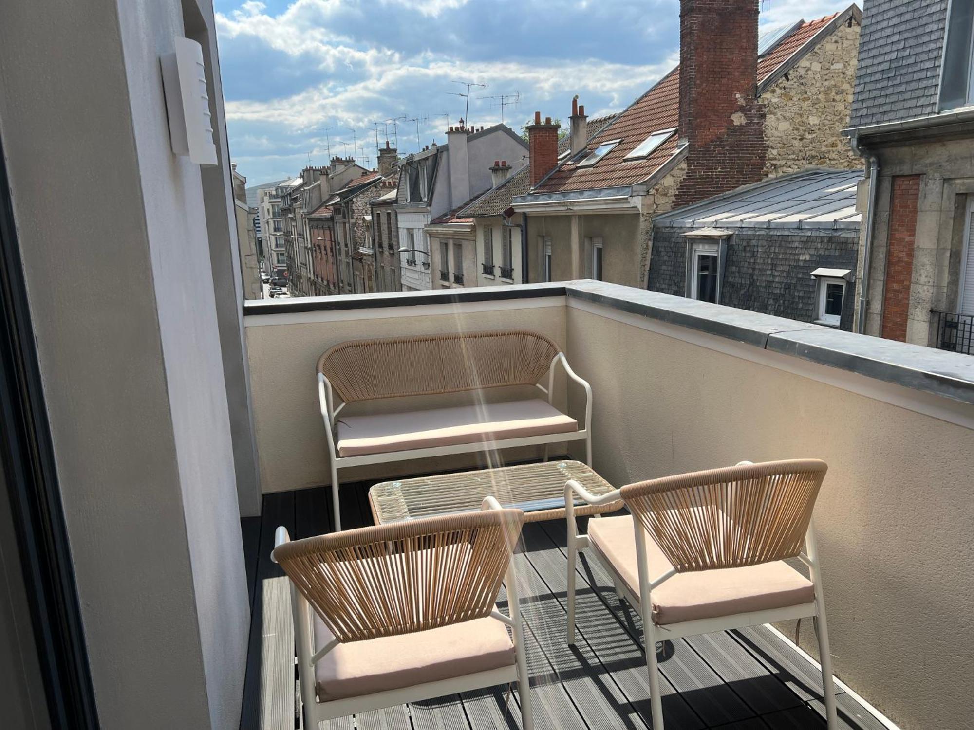 Mm Suites Town House Terrasse Reims Exterior photo